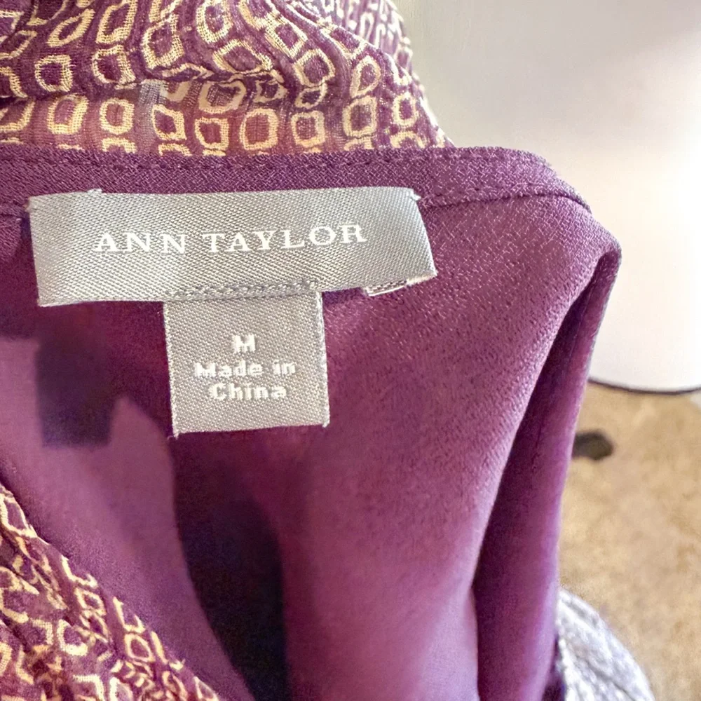 Ann Taylor Silk Purple Patterned Sleeveless Tank Top w/ Shoulder Ties - Picture 5 of 6